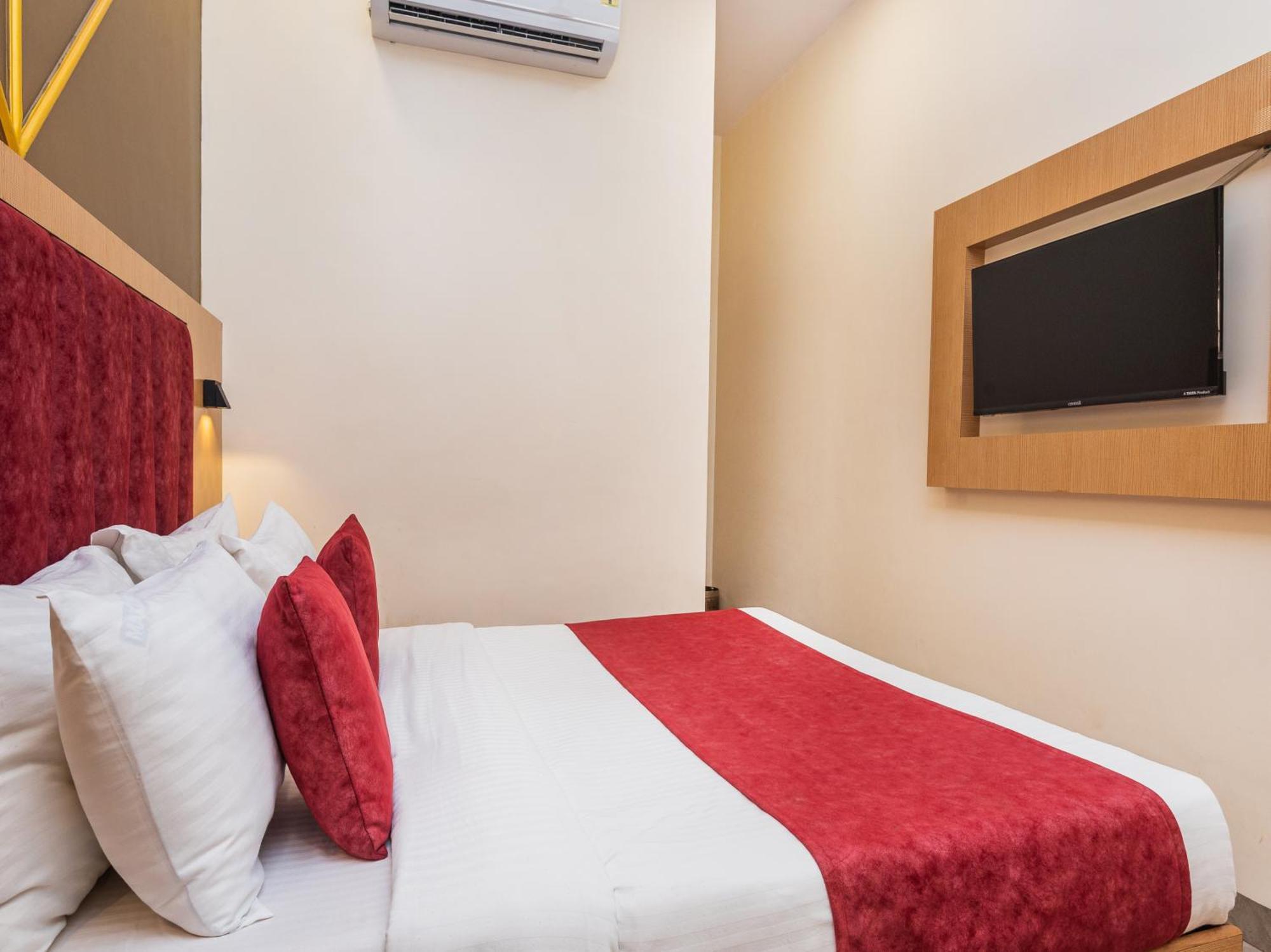 Hotel Priceless Suite Bombay Exhibition Centre Goregaon West Mumbai Exterior foto